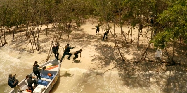 Police raid an island in Colombia