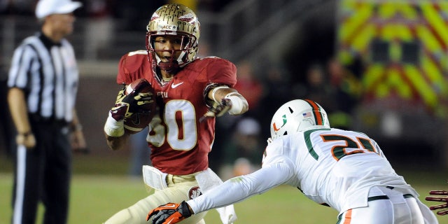 Ray Lewis III during a Miami Hurricanes football game