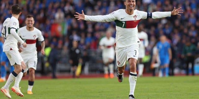 Cristiano Ronaldo celebrates goal