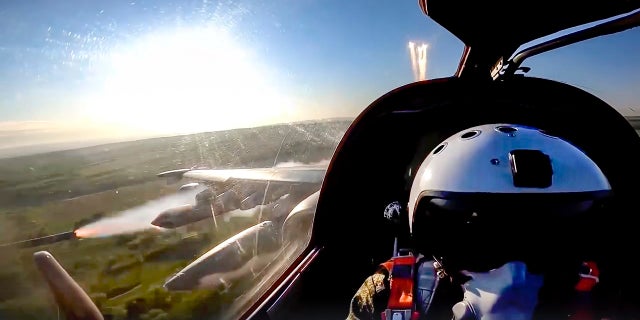 Rusia afirma que Ucrania estuvo involucrada en el ataque, pero Kiev dice que Moscú lanzó una campaña de desinformación 5 La misión de la Fuerza Aérea Rusa en Ucrania