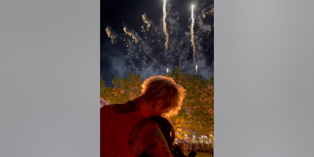 Machine Gun Kelly Casie fireworks