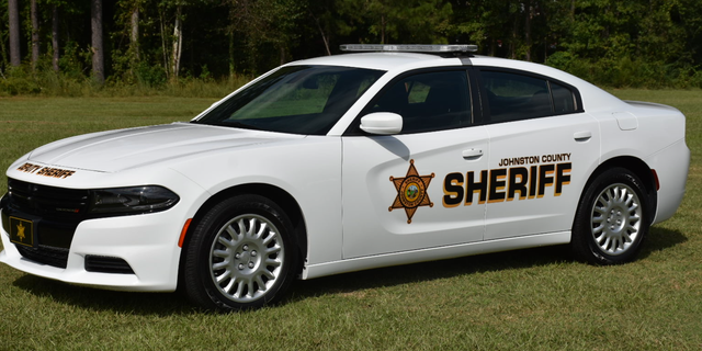 Sheriff car 