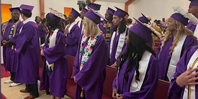 Marlin High School graduates