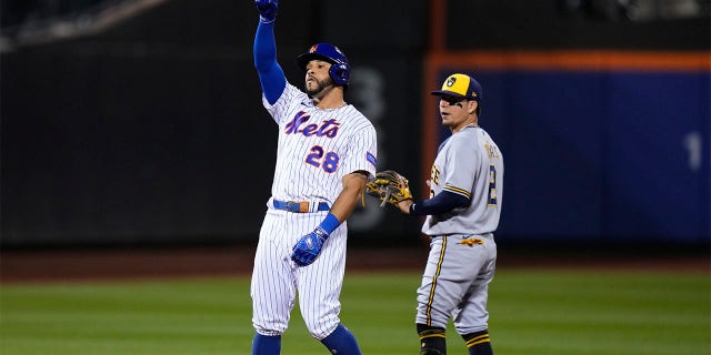 Tommy Pham celebrates