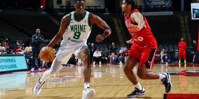 Tony Snell plays for Maine