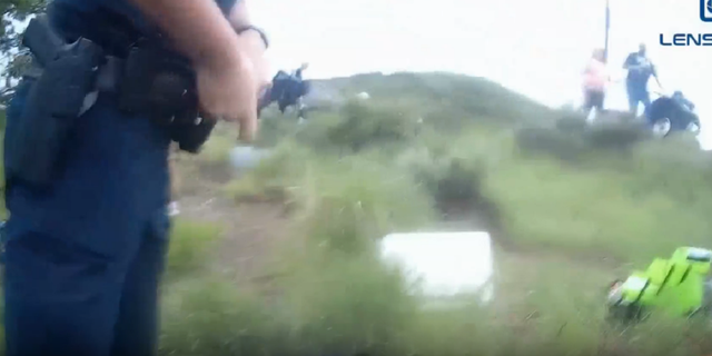 Utah police rescue girl from submerged car