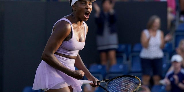 Venus Williams celebrates