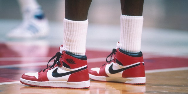 Michael Jordan wearing Air Jordans 