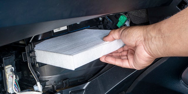 cabin air filter removal