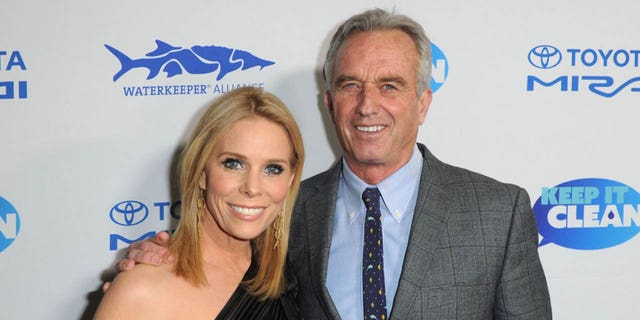 cheryl hines and robert f. kennedy jr on red carpet