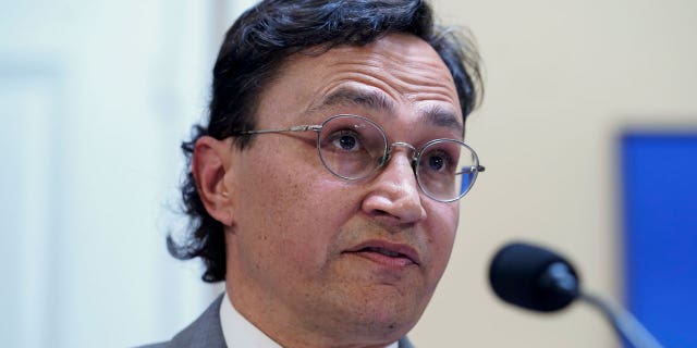 Chuck Hoskin