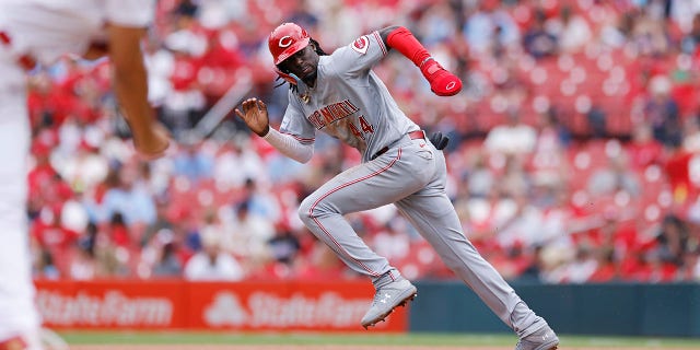De La Cruz during game