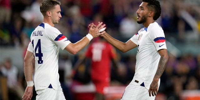 Jesús Ferreira is congratulated by Djordje Mihailovic