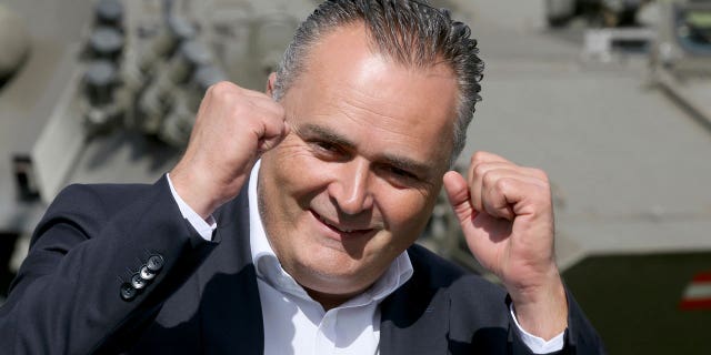 Un error en la hoja de cálculo cambia el resultado de la elección del líder del partido de oposición austriaco 4 Hans Duskozil