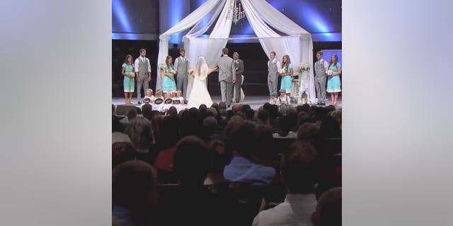 photo of jill duggars wedding ceremony