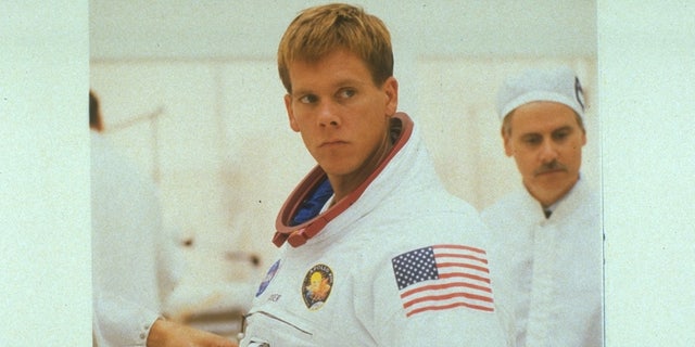 Kevin Bacon in a scene for "Apollo 13"