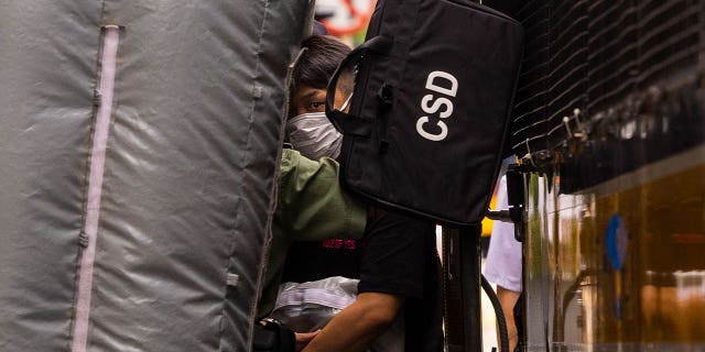 Un activista detenido en Hong Kong inicia un último recurso para que se reconozca legalmente su matrimonio entre personas del mismo sexo en el extranjero 4 jimmy farsa