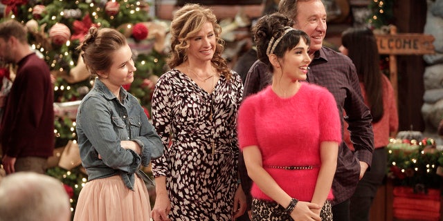 The cast of "Last Man Standing" filming a scene
