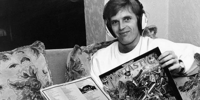Gordon McQueen at home