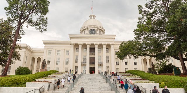 AL Capitol
