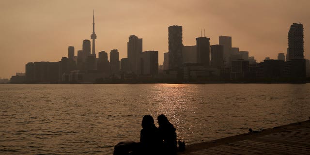 Toronto wildfire smoke