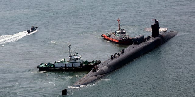 Un submarino nuclear estadounidense llega a Corea del Sur, un día después de que Corea del Norte reanudara sus pruebas de misiles 4 USS Míchigan