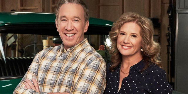 Tim Allen and Nancy Travis in a promo shoot for "Last Man Standing"