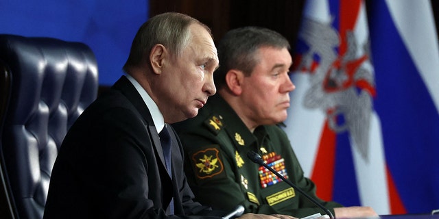 Putin and Gerasimov