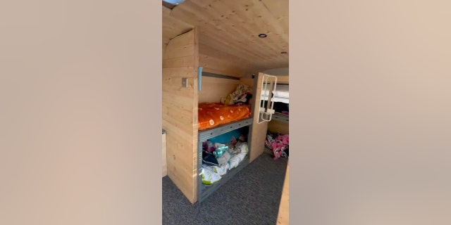 Family double decker bedroom