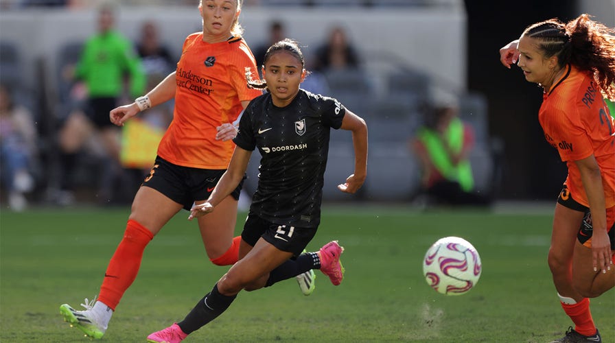 National Women's Soccer League seeing youth movement as league now accepts  players under 18 years old