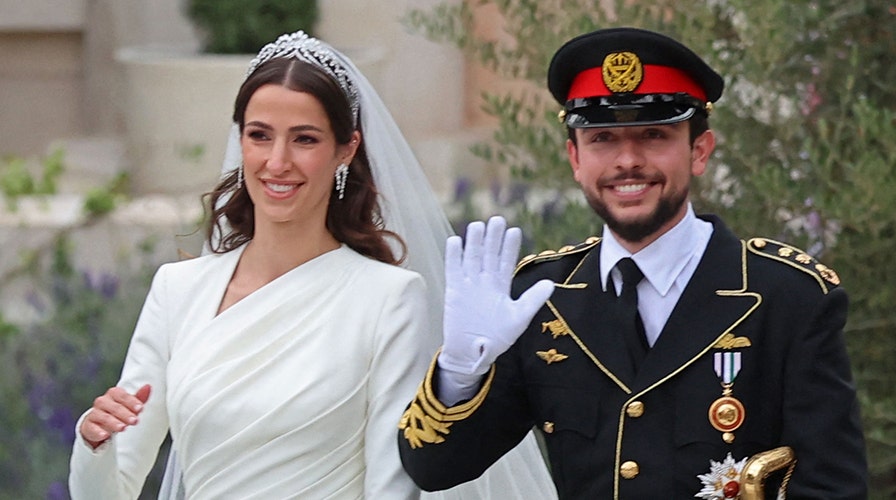 Crown Prince Hussein of Jordan's royal wedding: Prince William, Kate ...