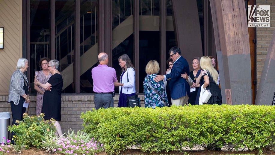 Cameron Robbins' Family Seen Saying Final Goodbyes After Teen Lost At ...