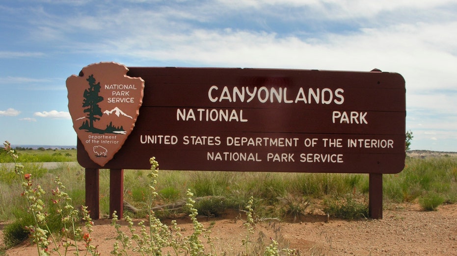 Father, daughter die at Utah’s Canyonlands National Park after running out of water on hike in 100-degree heat