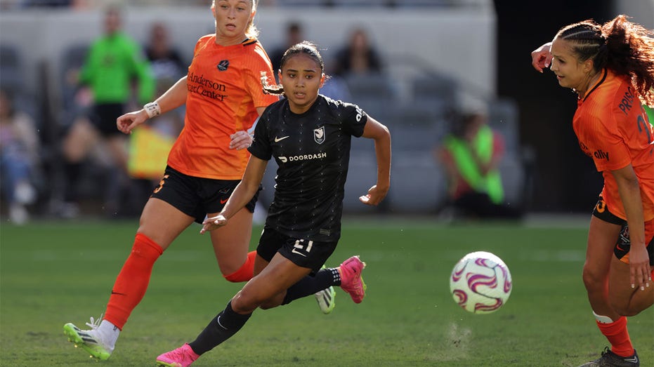 USA Soccer star Mallory Pugh Swanson on growing in her faith and