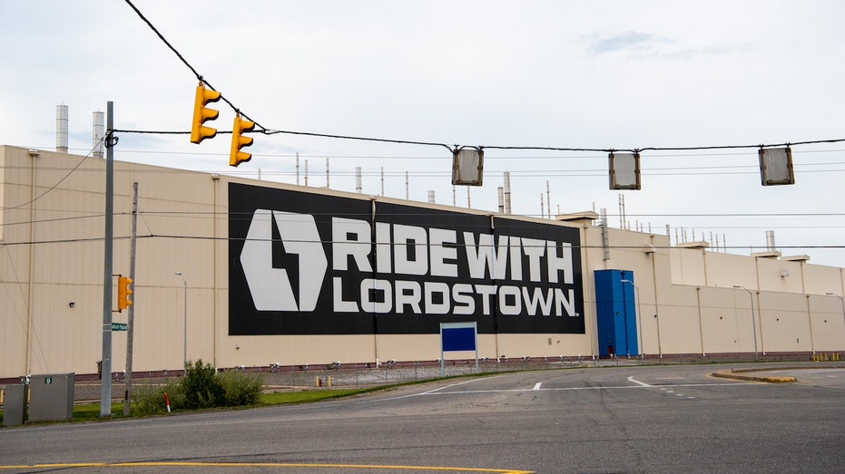 Signage outside Lordstown Motors Corp. headquarters in Lordstown, Ohio, U.S., on Saturday, May 15, 2021. Lordstown Motors Corp. is scheduled to release earnings figures on May 24. Photographer: Dustin Franz/Bloomberg