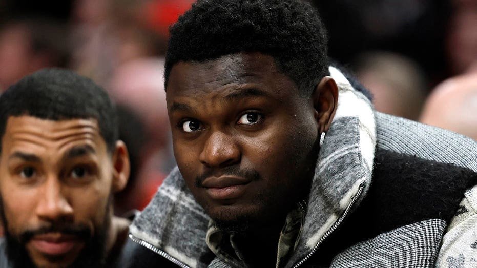 Video Poren Simge Sex - Pelicans' Zion Williamson faces more heat from ex-porn star on social  media: 'I genuinely loved you' | Fox News