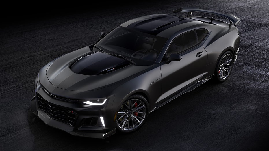 Chevrolet Camaro 'Panther' marks the end of the gas-powered sports car