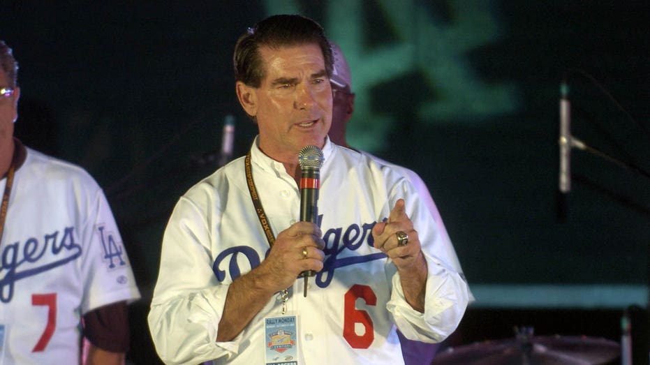 Former Los Angeles Dodgers and San Diego Padres first baseman Steve News  Photo - Getty Images