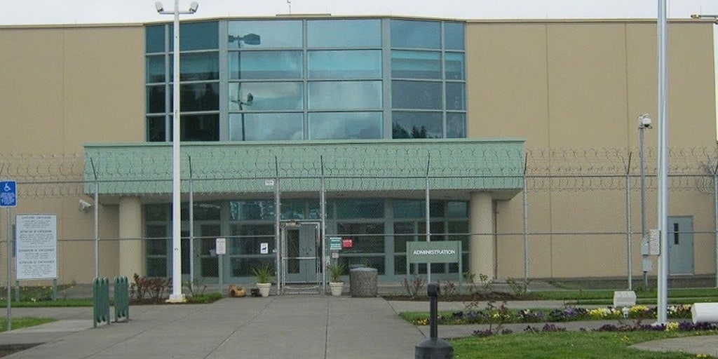 Former Oregon prison nurse found guilty of sexually assaulting 9 female inmates - Vimarsana News