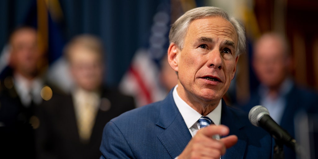 Texas Gov Abbott swipes Biden in latest war of words over border security, impending DOJ lawsuit - Vimarsana News