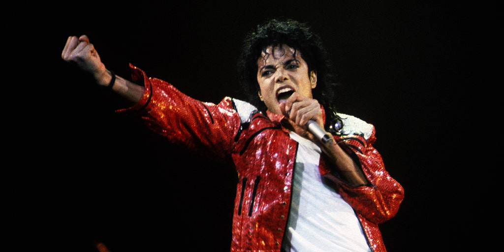 Why Did Michael Jackson Wear The Glove? The Real Story Behind The