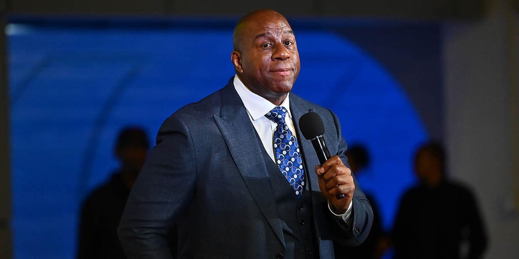 New Commanders co-owner Magic Johnson on name change: 'Everything's on the  table'