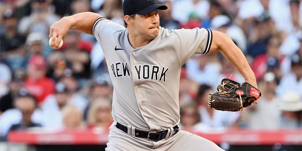 New York Yankees' $11,500,000 pitcher Tommy Kahnle elaborates on