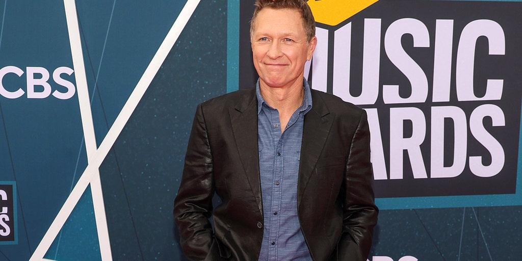 Country star Craig Morgan reenlists in Army Reserve at 59 - Vimarsana News