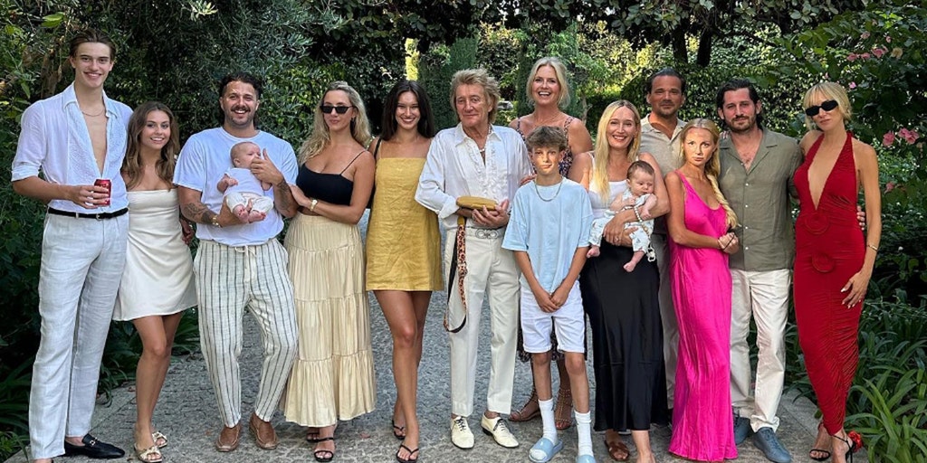 Rod Stewart's 8 Kids: Everything to Know