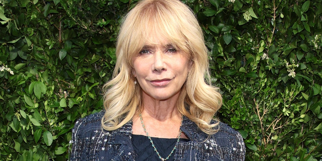 Rosanna Arquette involved in Malibu crash, drove through busy shopping area - Vimarsana News