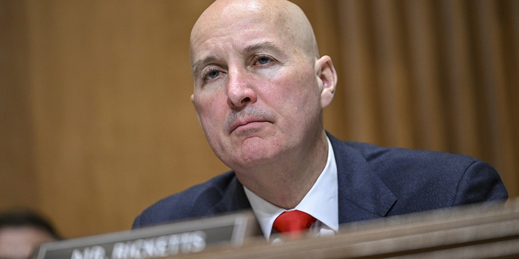 Nebraska GOP Sen. Pete Ricketts roasts Biden official for calling China 'competitor' - Vimarsana News