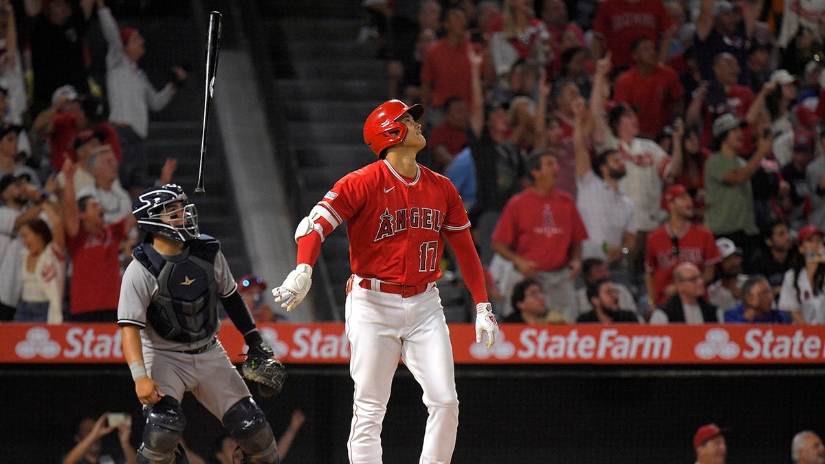 Shohei Ohtani bat flips