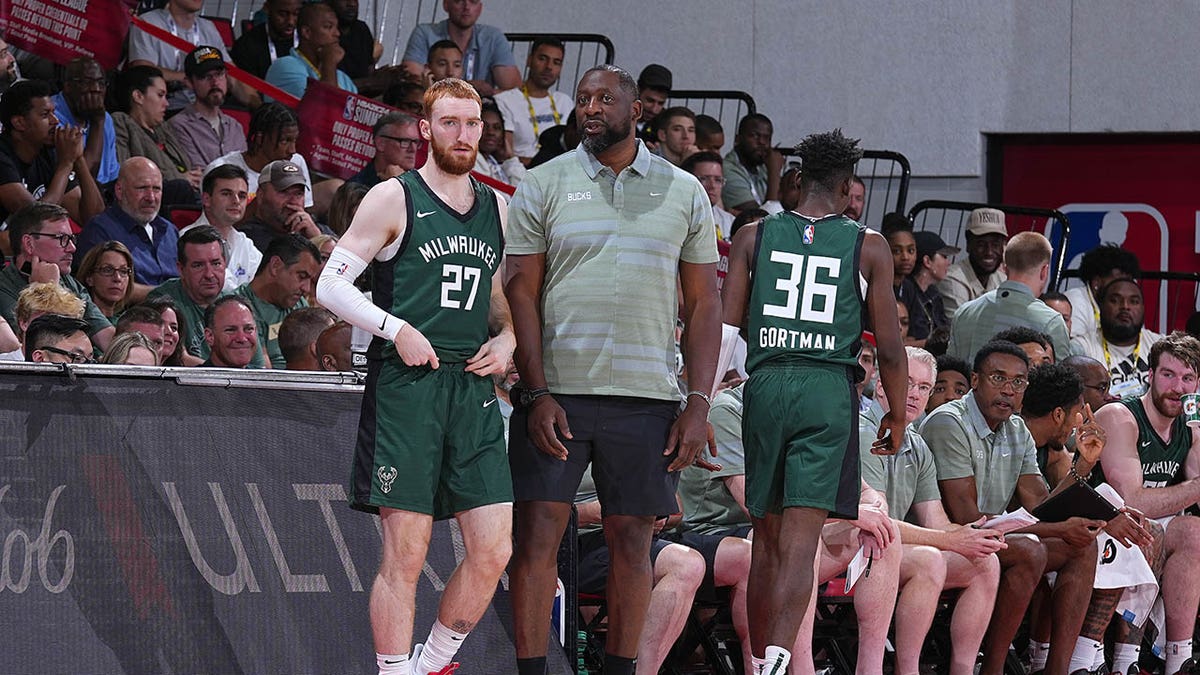 Bucks Head Coach Adrian Griffin stands during an NBA Summer League game