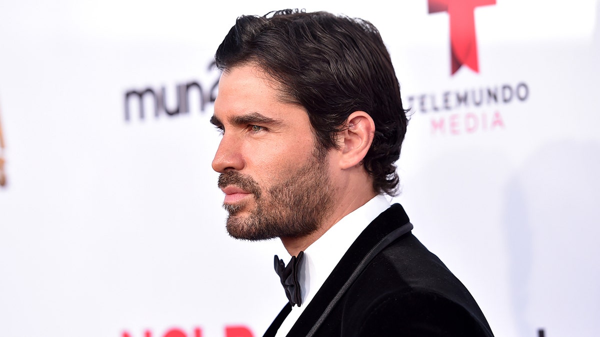 Eduardo Verastegui attends an event